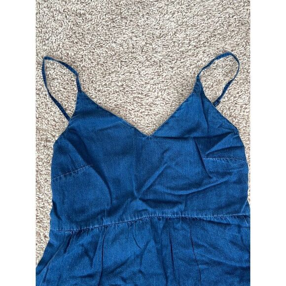 NWT Old Navy Denim look V-neck cami tank top tiered XS - Picture 2 of 5